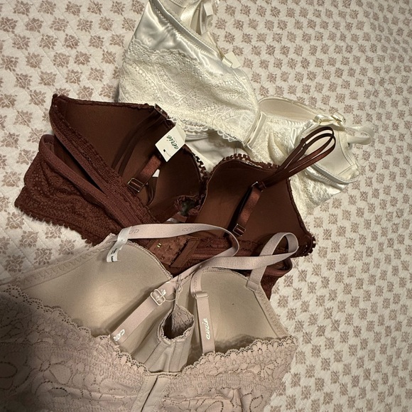 Aerie Elegant Lace Intimates Set of 3 34dd - White, Brown, and Cream - Picture 4 of 6